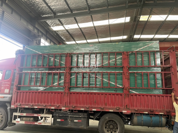 800kw上柴柴油發(fā)電機組